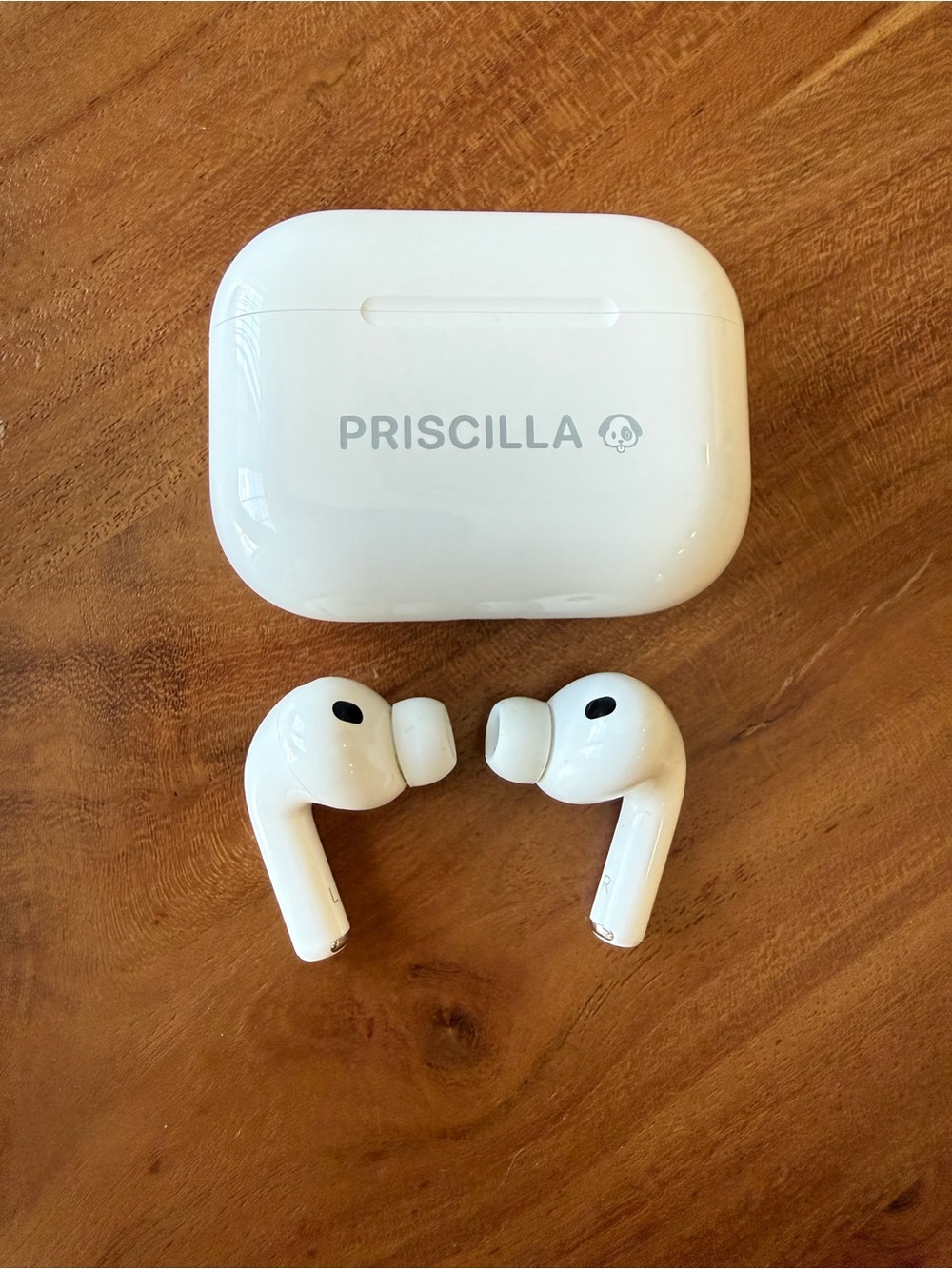 Apple AirPods Pro 3 Wireless Earbuds in White - Picture 8 of 10